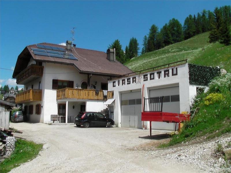 Appartamenti Suttru Badia  Exteriör bild